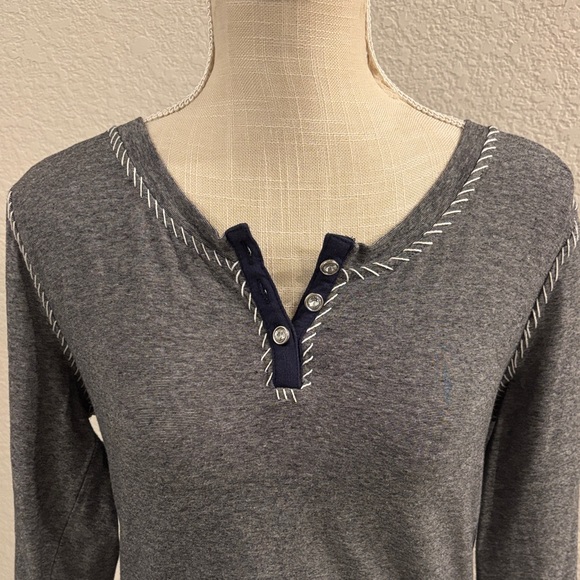 Cowgirl Up Gray Long Sleeve 3 Button Women's Top with Rhinestone Accents Large - Picture 2 of 10